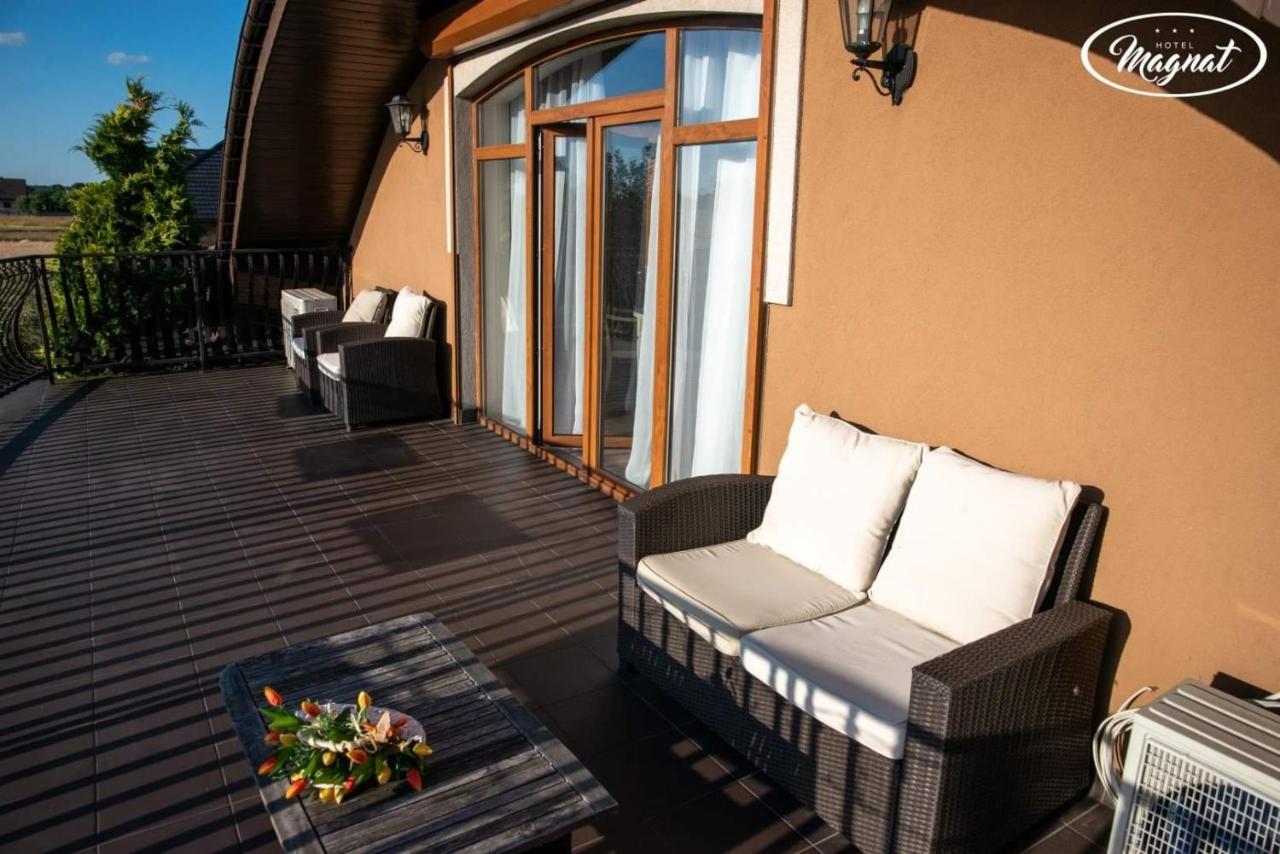 Hotel Magnat Slupca Bagian luar foto
