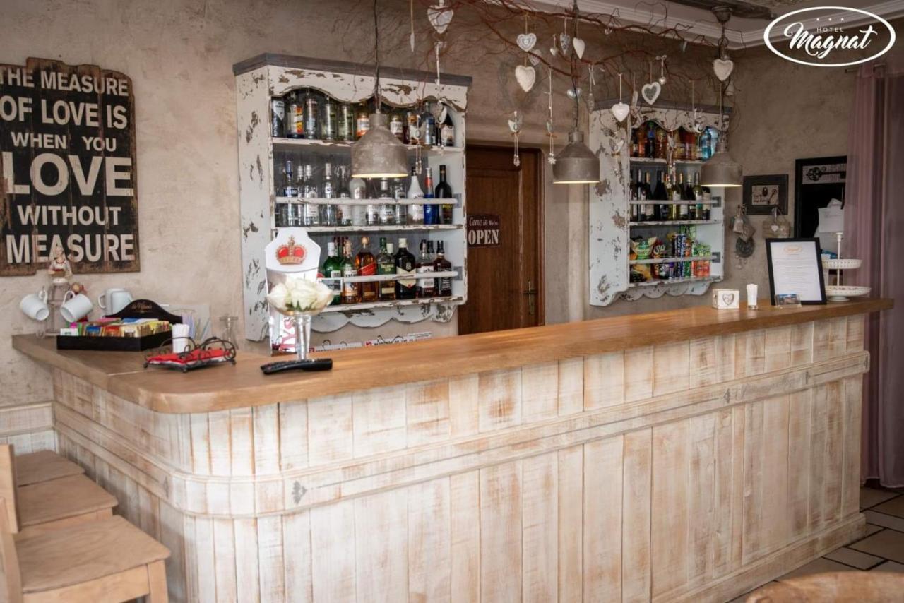 Hotel Magnat Slupca Bagian luar foto
