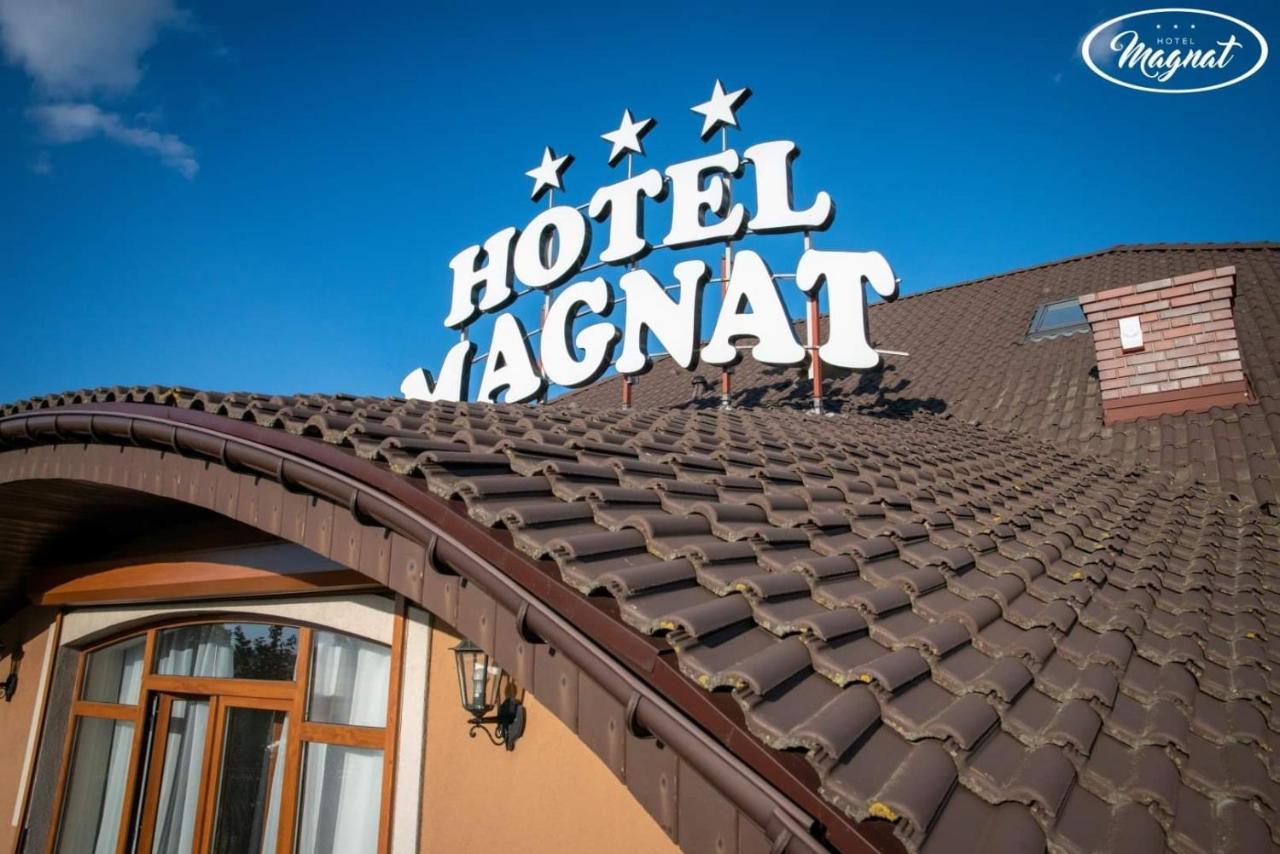 Hotel Magnat Slupca Bagian luar foto