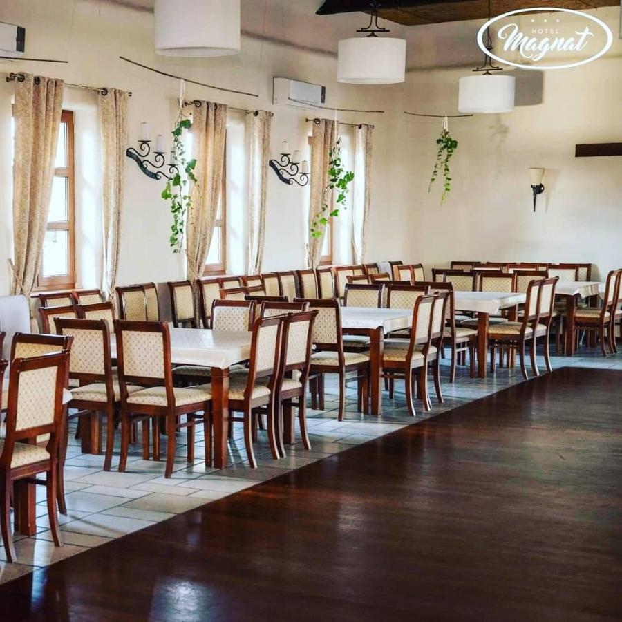 Hotel Magnat Slupca Bagian luar foto
