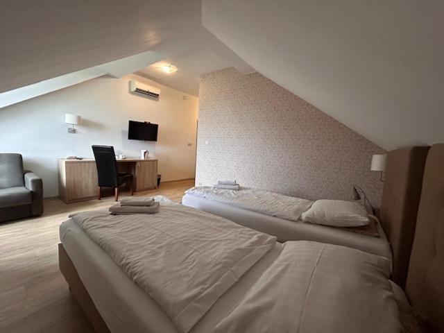 Hotel Magnat Slupca Bagian luar foto